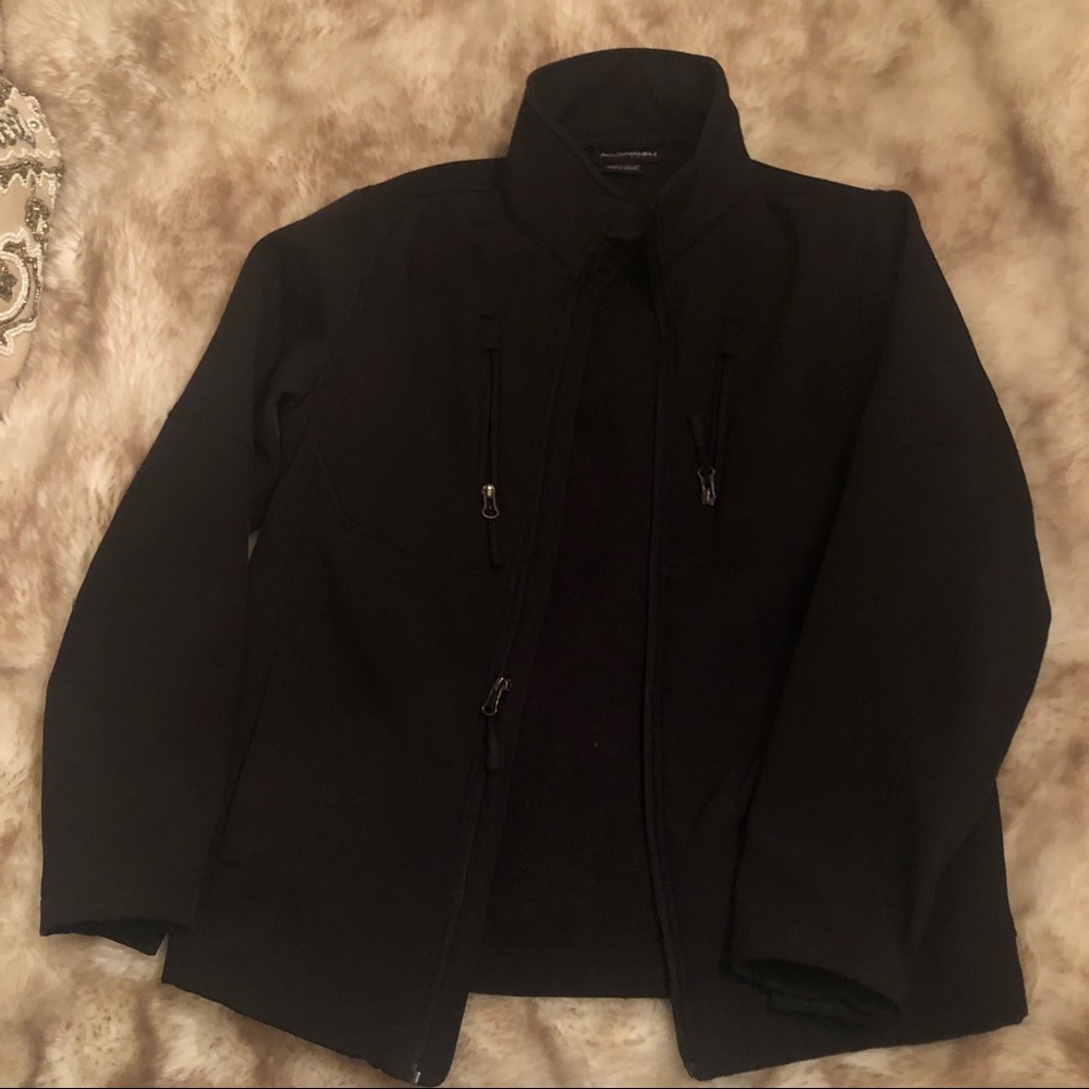 Snozu Athletic weatherproof Jacket